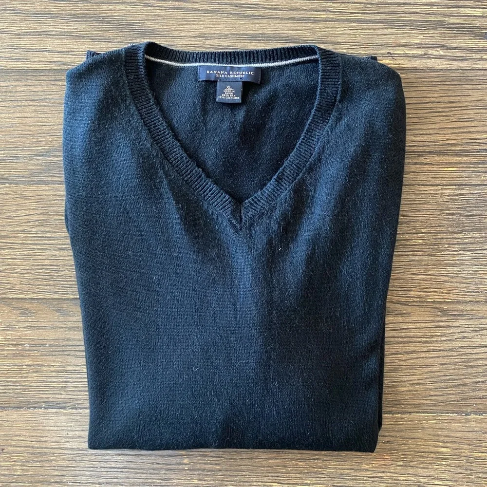 Banana Republic Men’s Silk Cashmere Sweater XL Black Classic Capsule Work Shirt